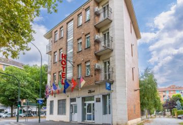 Domino Hotel