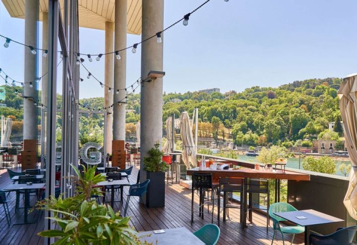 Novotel Lyon Centre-Confluence Bord de Saone