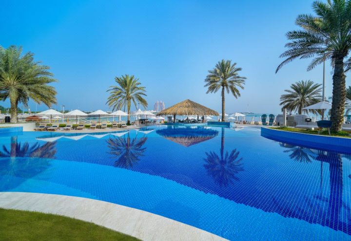 Radisson Blu Hotel & Resort, Abu Dhabi Corniche