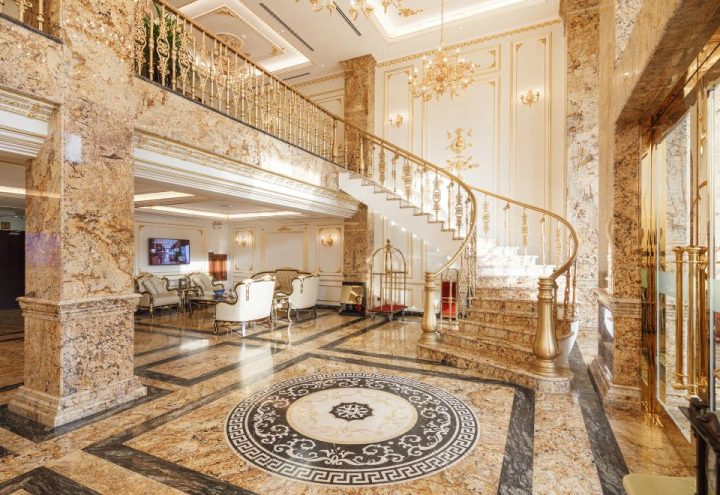 Monarque Hotel Danang